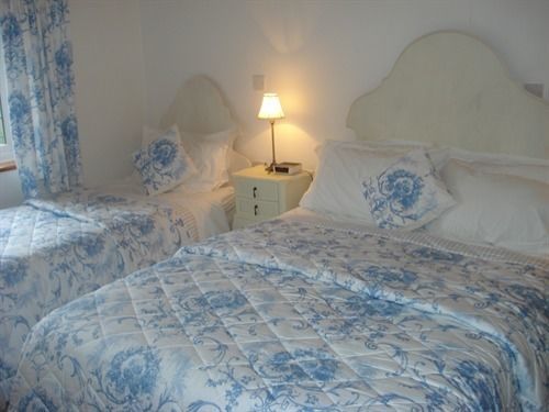 Bed and Breakfast Corner Farm Кру Экстерьер фото